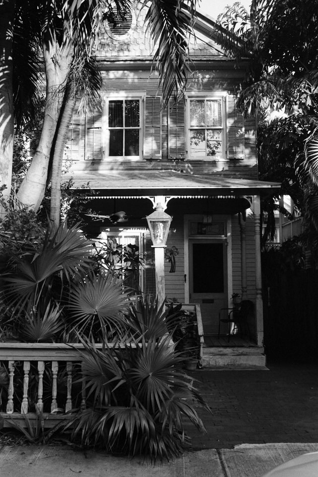 Key-West-Florida-film-photography-by-Studio-L-travel-photographer-Laura-Schneider-_5