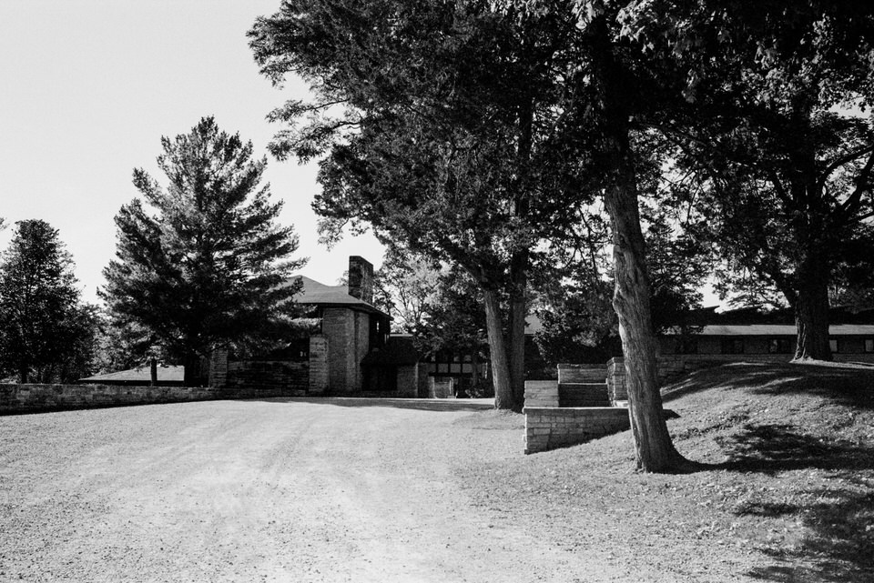 Taliesin-by-Frank-Lloyd-Wright-Spring-Green-Wisconsin-photography-by-Studio-L-artist-Laura-Schneider-4