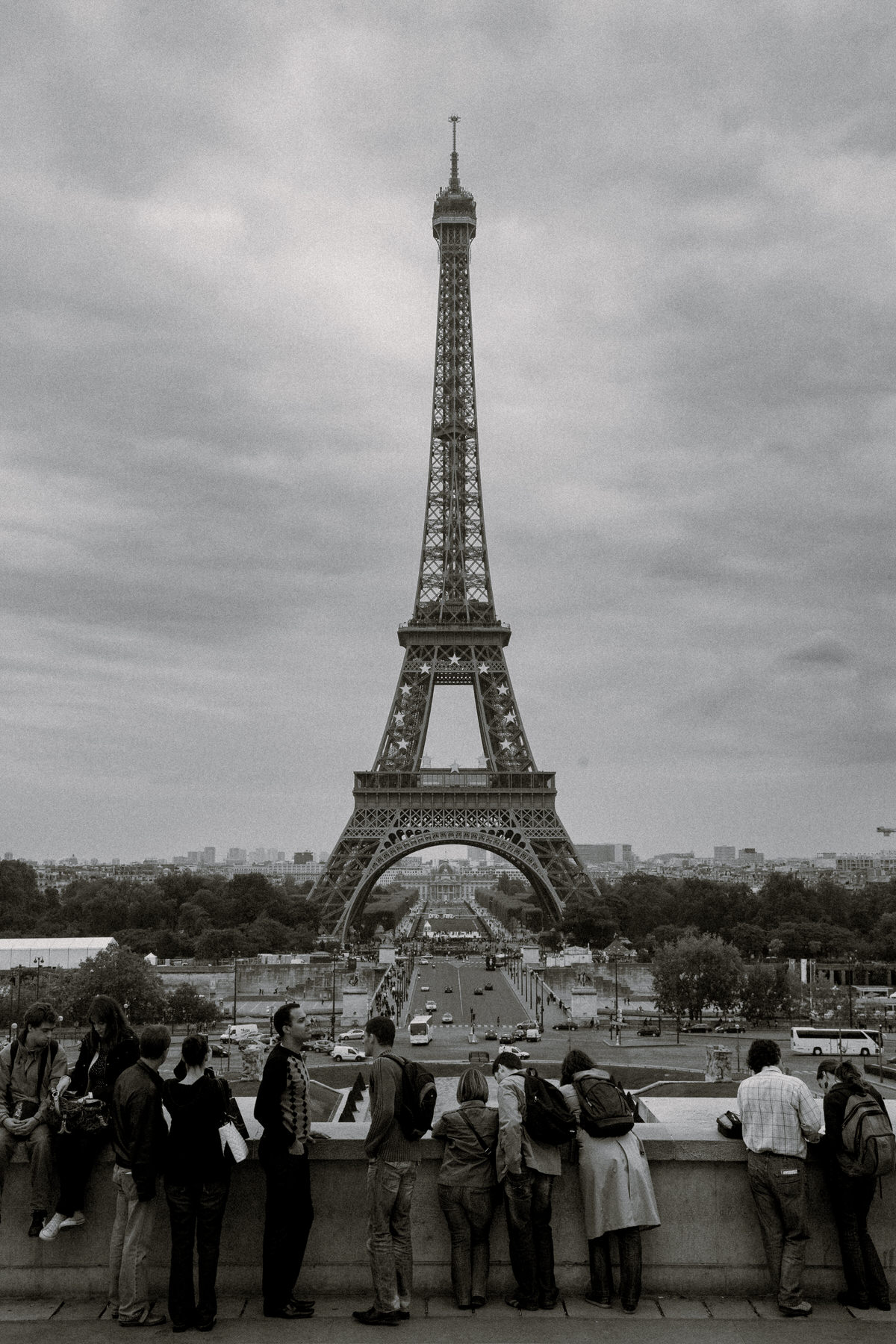 Eiffel-Tower-Paris-France-fine-art-photography-by-Studio-L-artist-Laura-Schneider_-5101