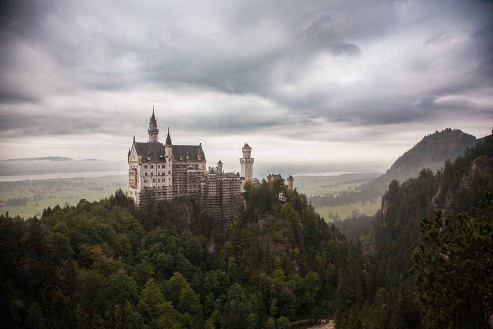 Neuschwanstein-Castle-Bavaria-Germany-fine-art-photography-by-Studio-L-Laura-Schneider-_3524