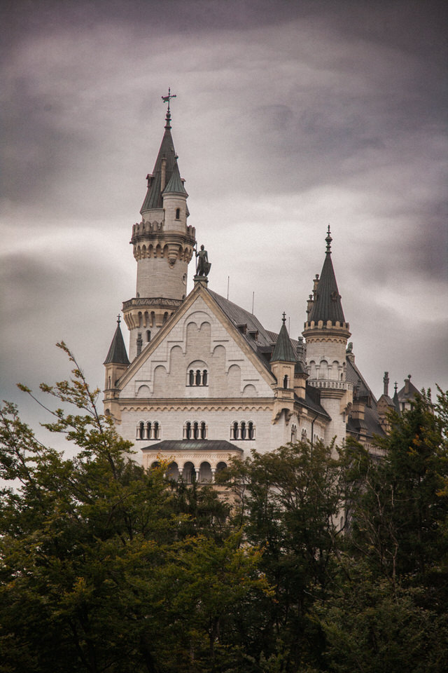 Neuschwanstein-Castle-Bavaria-Germany-fine-art-photography-by-Studio-L-Laura-Schneider-_3531